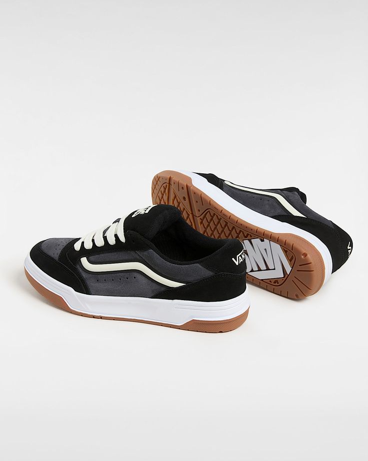 VANS HYLANE